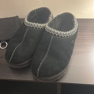 Black UGG TASMAN Slippers Size:9